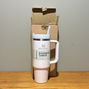 Stanley 30 Oz Quencher H2O Pink Tumbler - New in Box